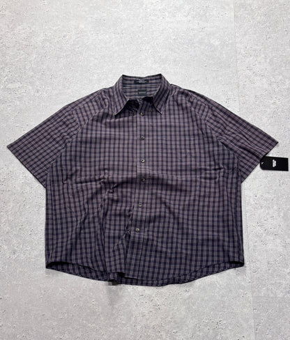 Vintage 2000s Plaid Button Up Shirt (XL)
