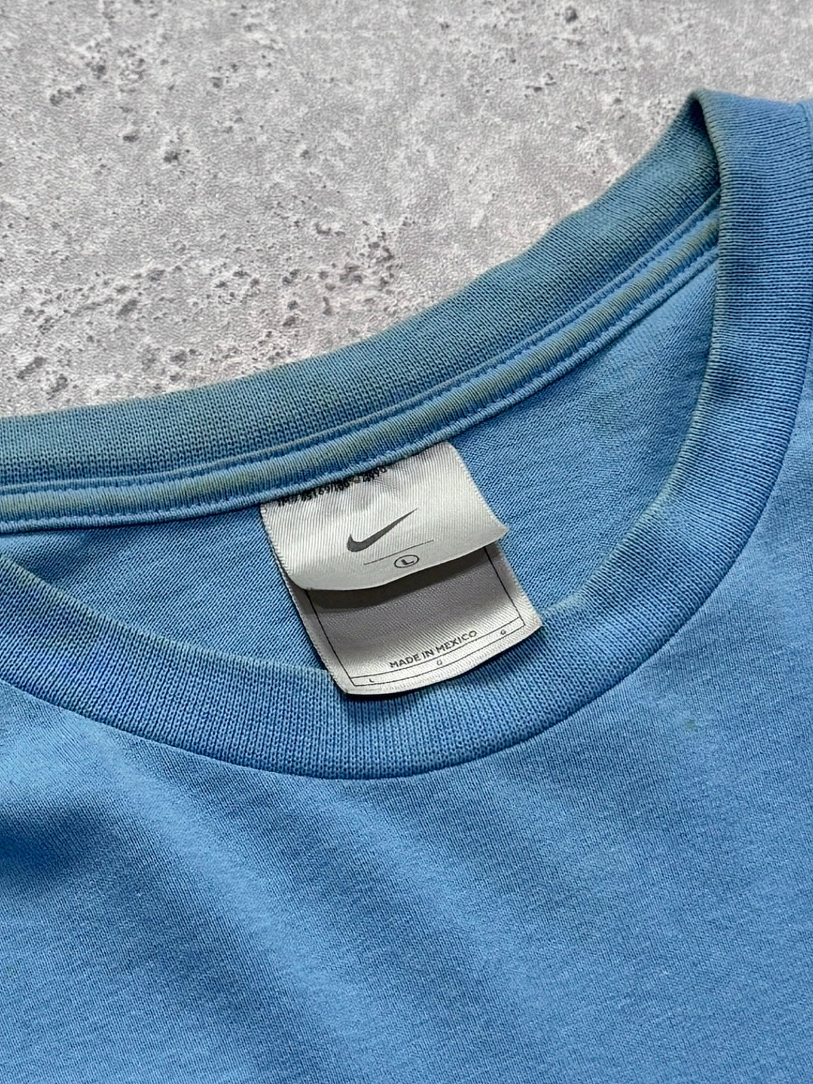 Vintage 2000s Nike Athletics Spellout Tee (XL)