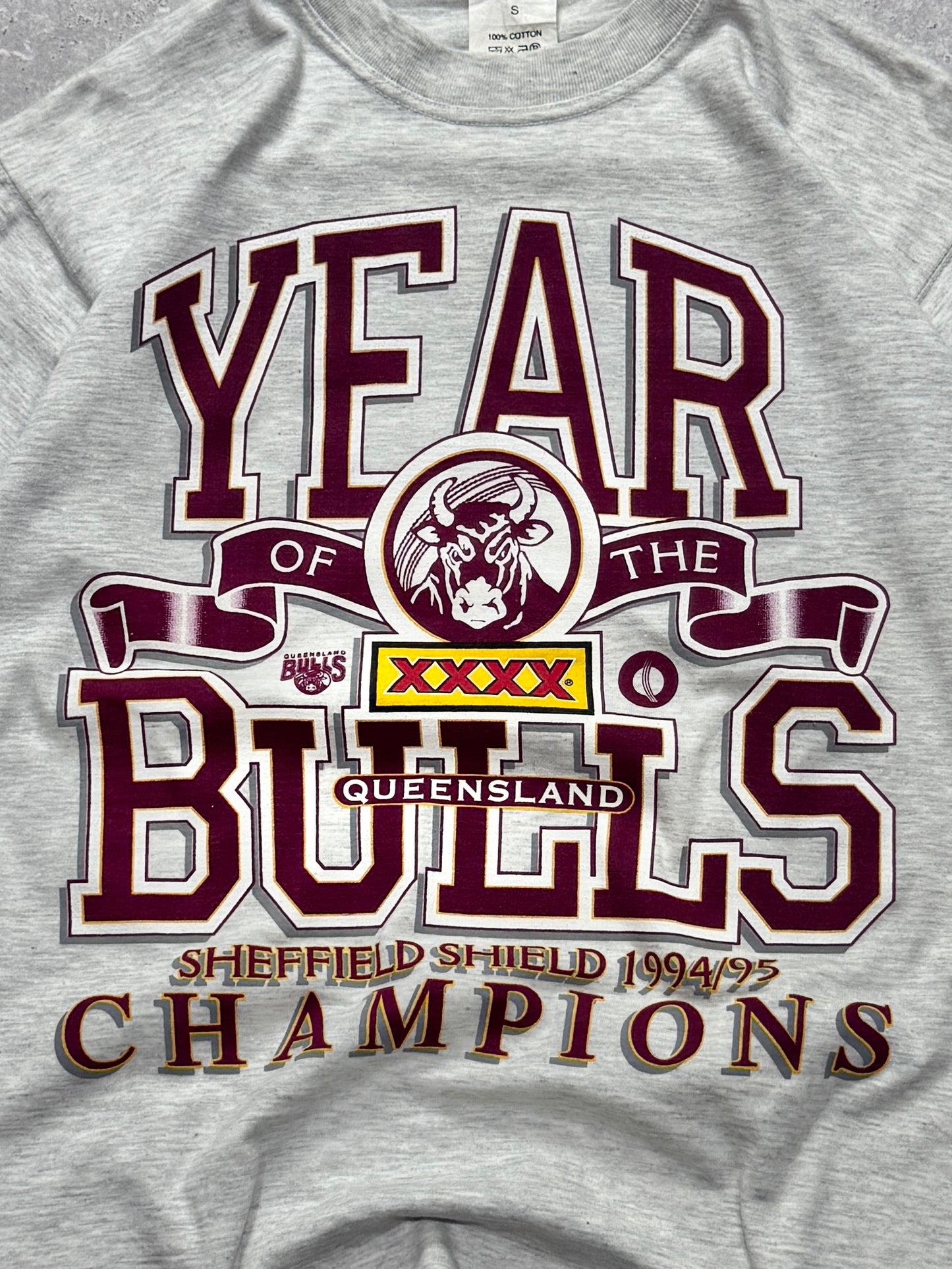 Vintage 90s Queensland Bulls Sheffield Shield Cricket Tee (M)