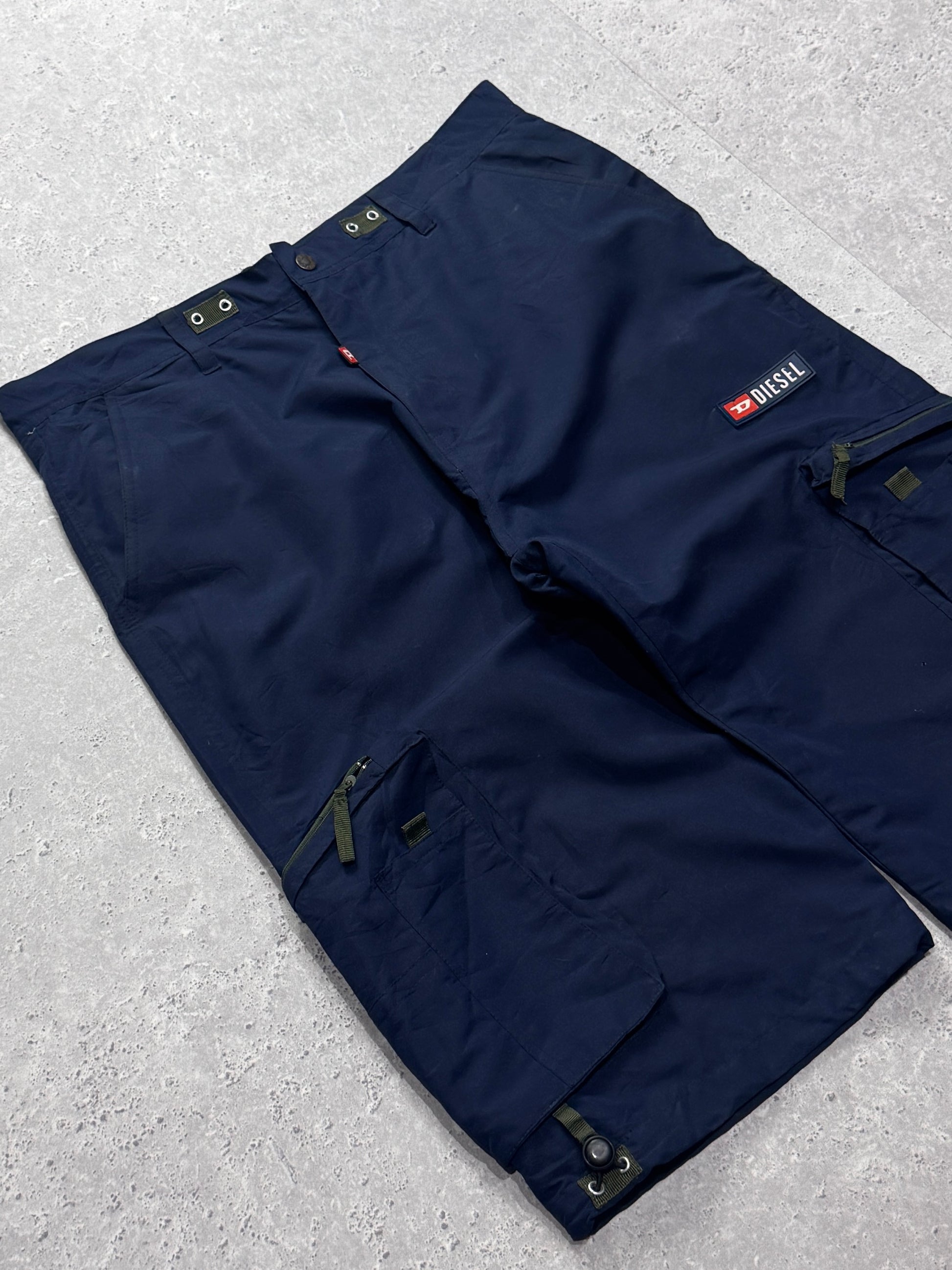Vintage Y2K Diesel Cargo Shorts (34")
