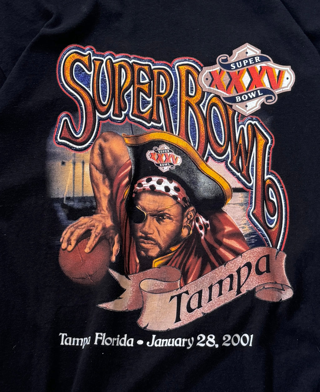 Vintage 2001 Tampa NFL Superbowl Tee (L)