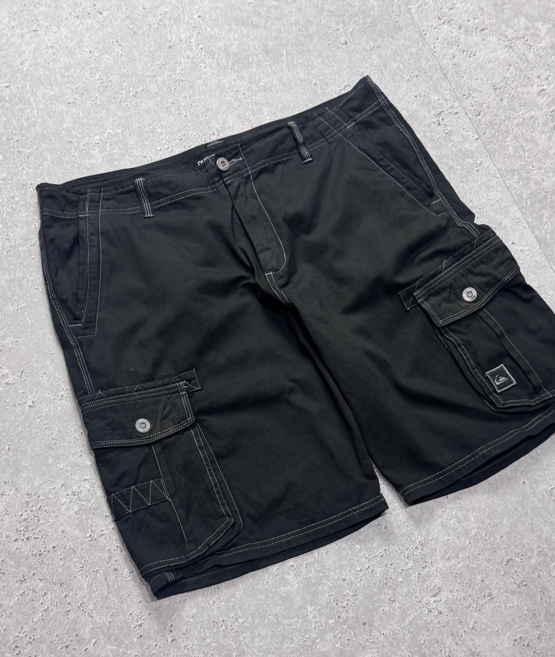 Vintage Y2K Quiksilver Cargo Shorts (36”)