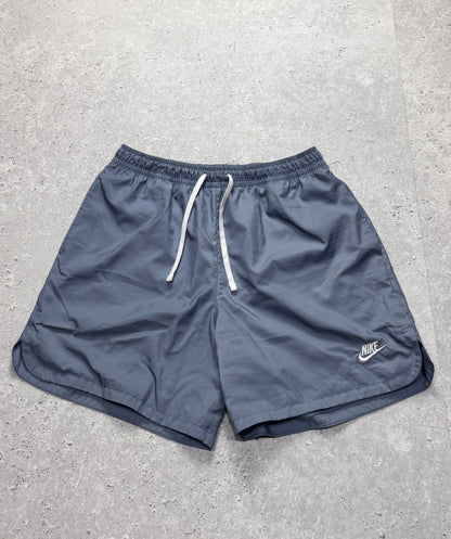 Vintage 2000s Nike Athletics Shorts (L)
