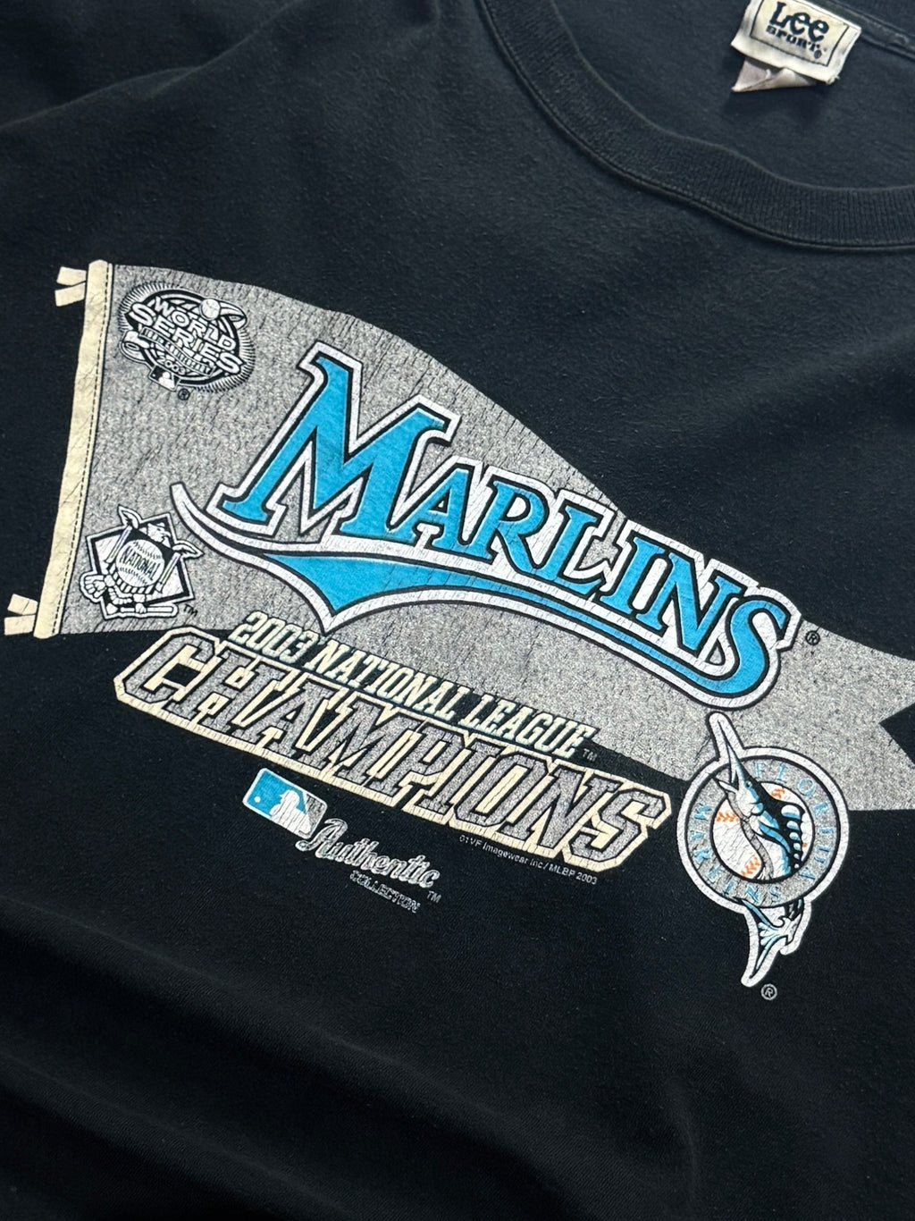 Vintage 2000s Florida Marlins MLB Tee (2XL)