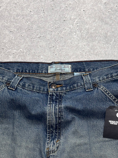 Vintage 2000s Levi Strauss Carpenter Jorts (36")
