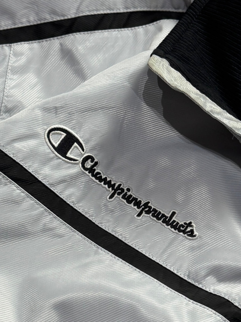 Vintage 90s Champion Windbreaker Jacket (L)