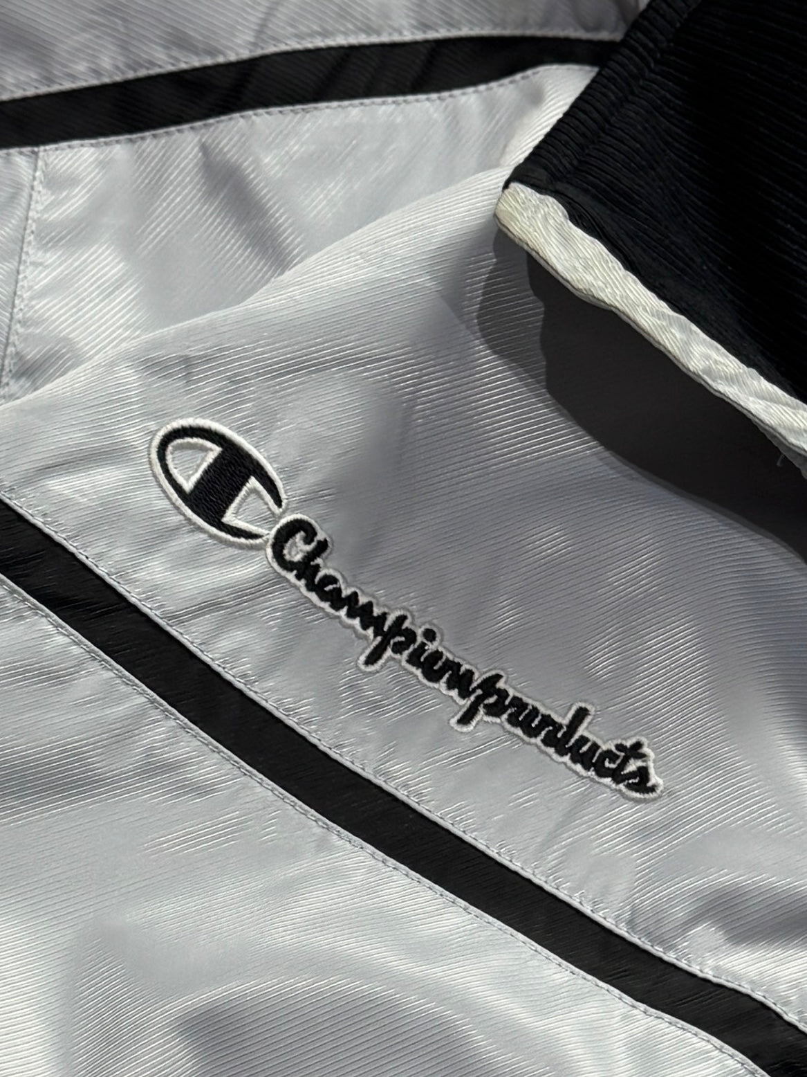 Vintage 90s Champion Windbreaker Jacket (L)
