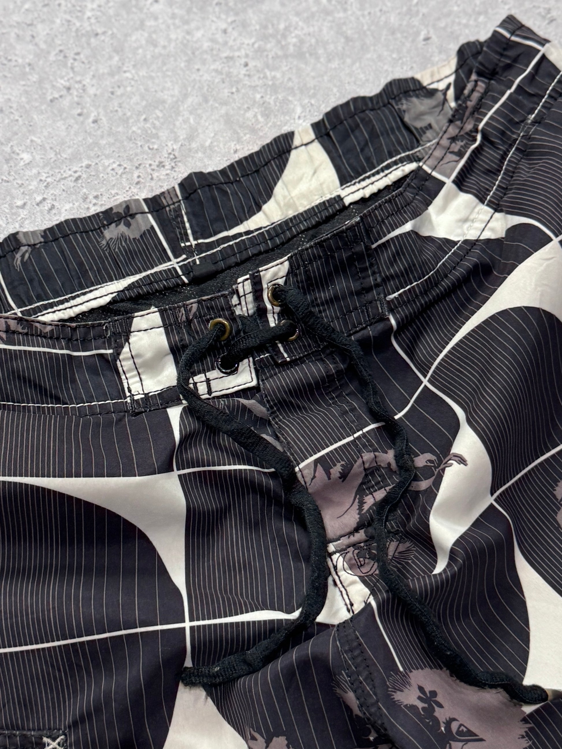 Vintage Y2K Quiksilver Boardshorts (36”)