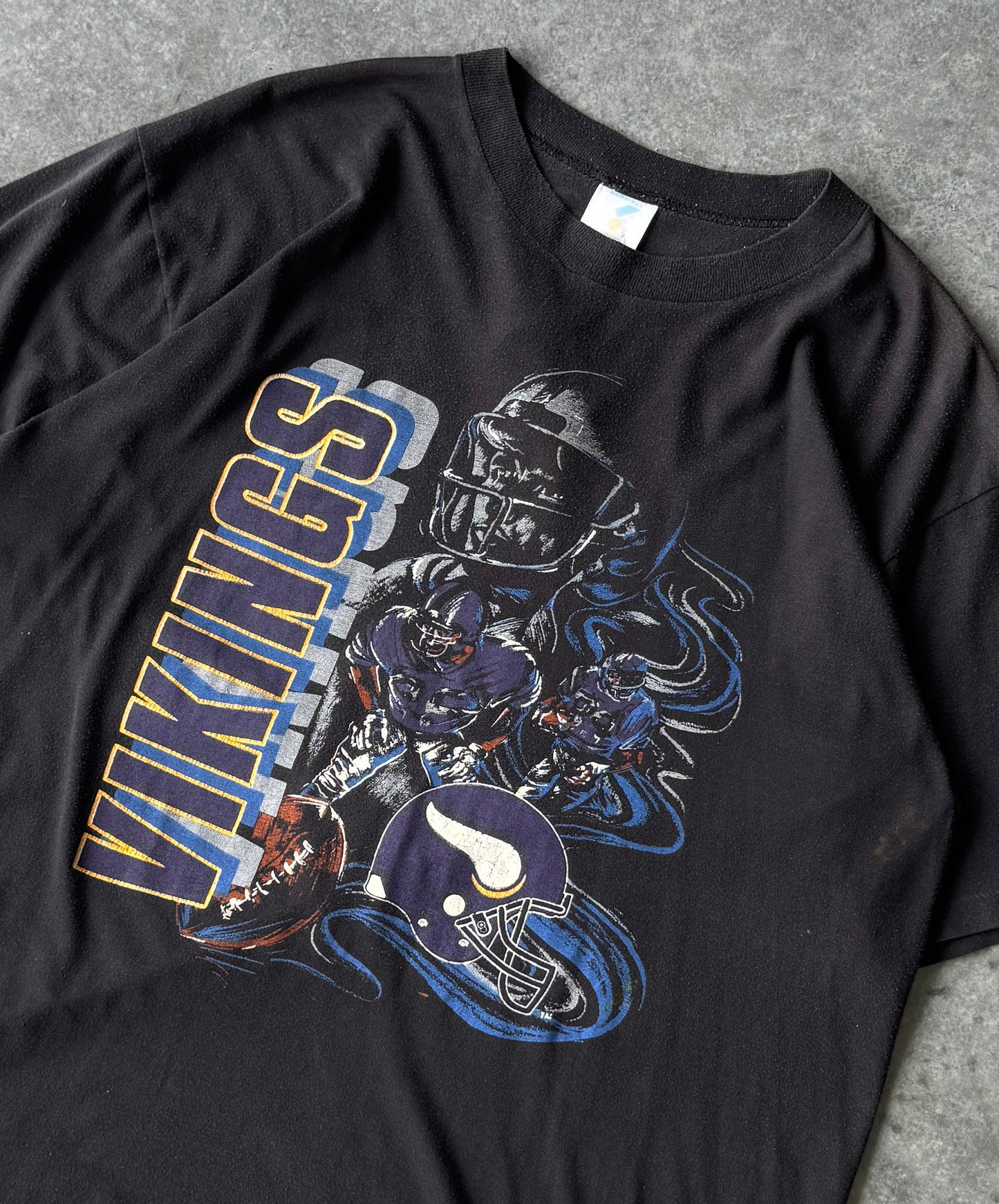 Vintage 80s Minnesota Vikings NFL Tee (L)