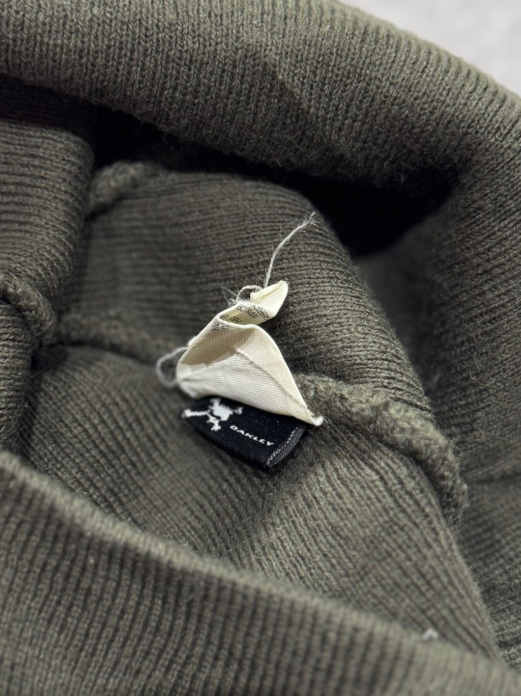 Vintage 2000s Oakley Software Skull Beanie