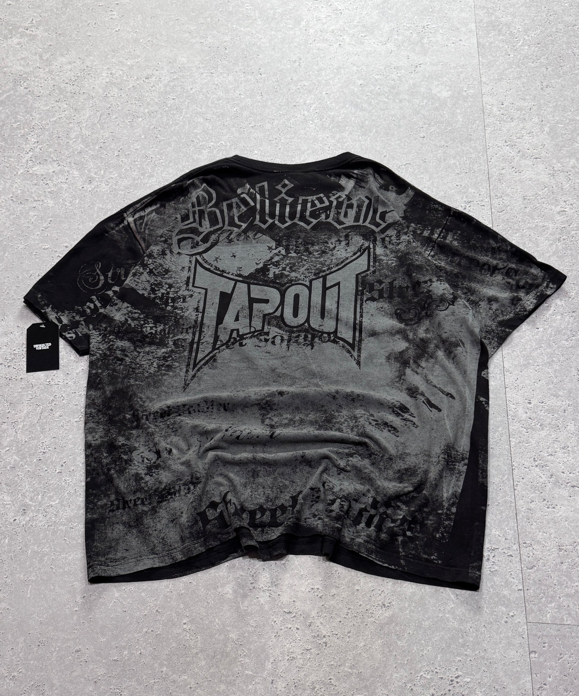 Vintage Y2K Tapout Affliction Tee (XL)