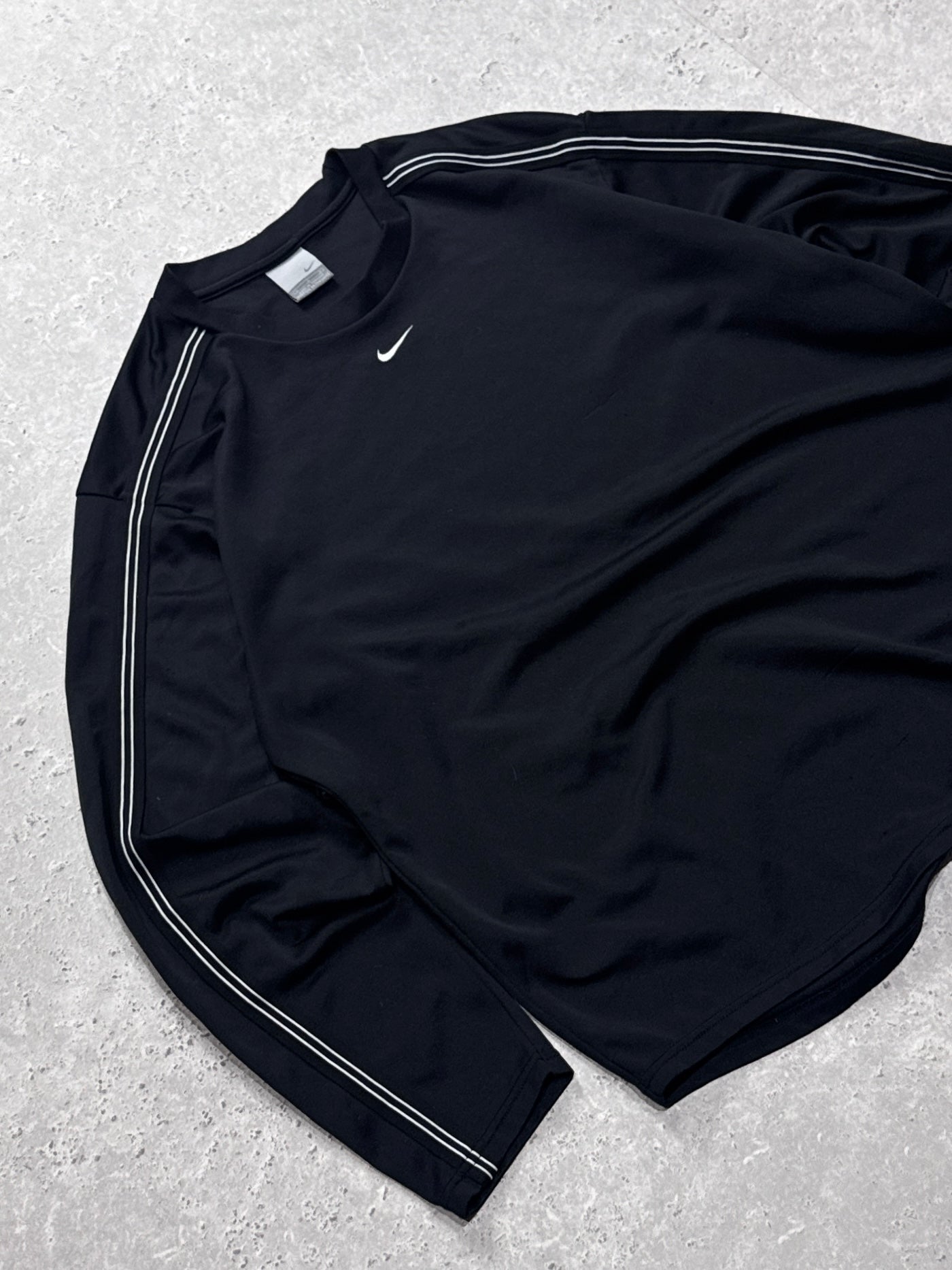 Vintage 2000s Nike Long Sleeve Training Tee (L)
