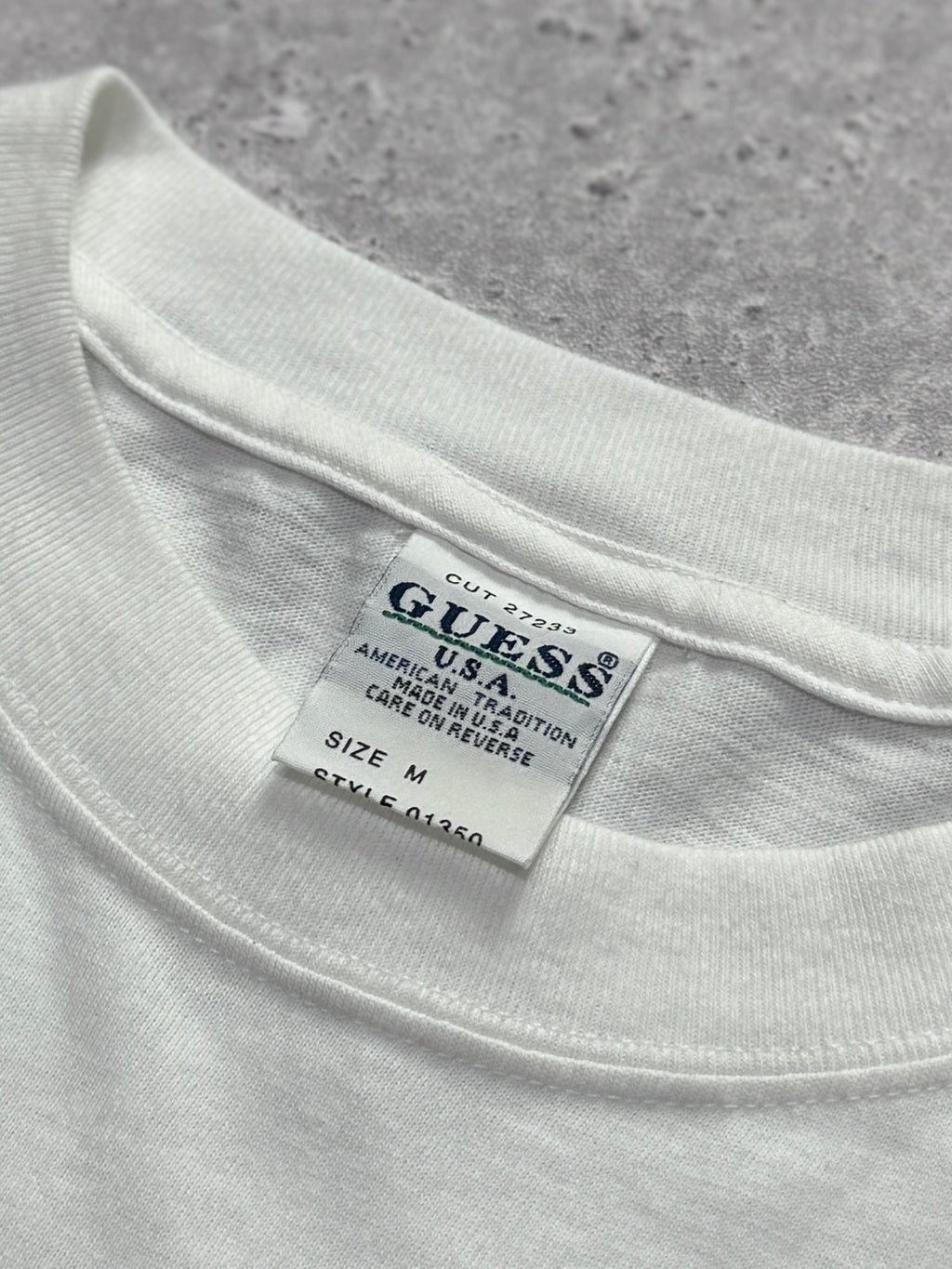 Vintage 90s Guess Jeans Graphic Tee (L)