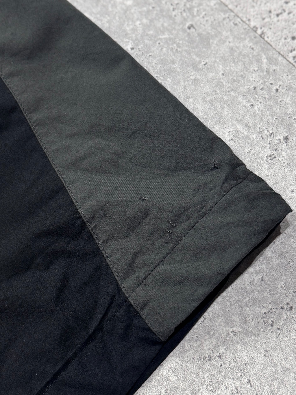 Vintage 2000s Nike Spellout Track Short (M)