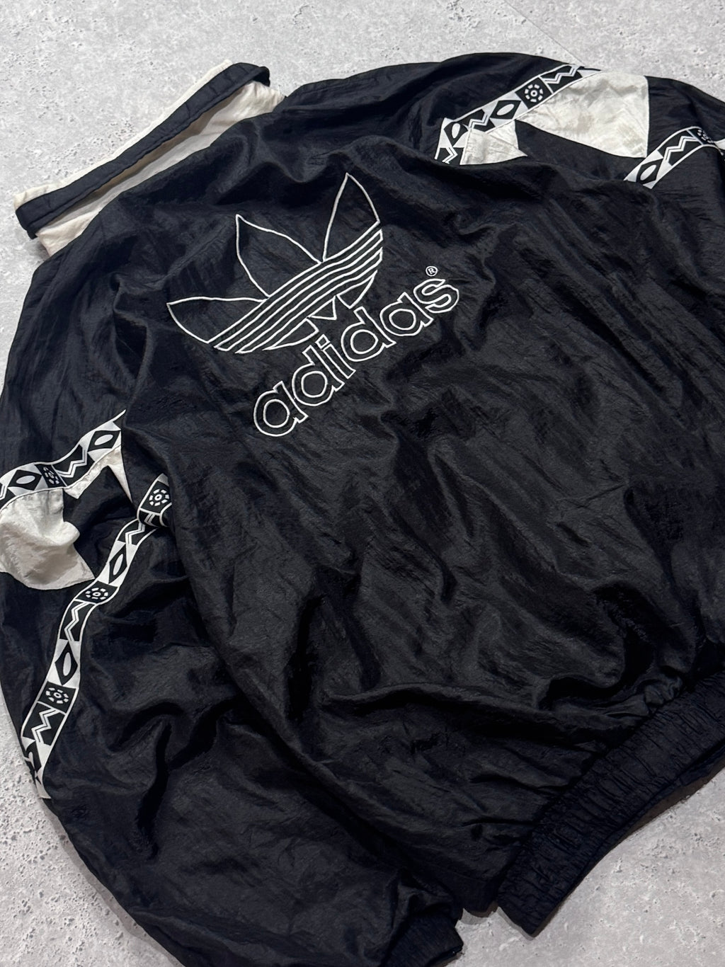 Vintage 90s Adidas Patterned Windbreaker Jacket (L)