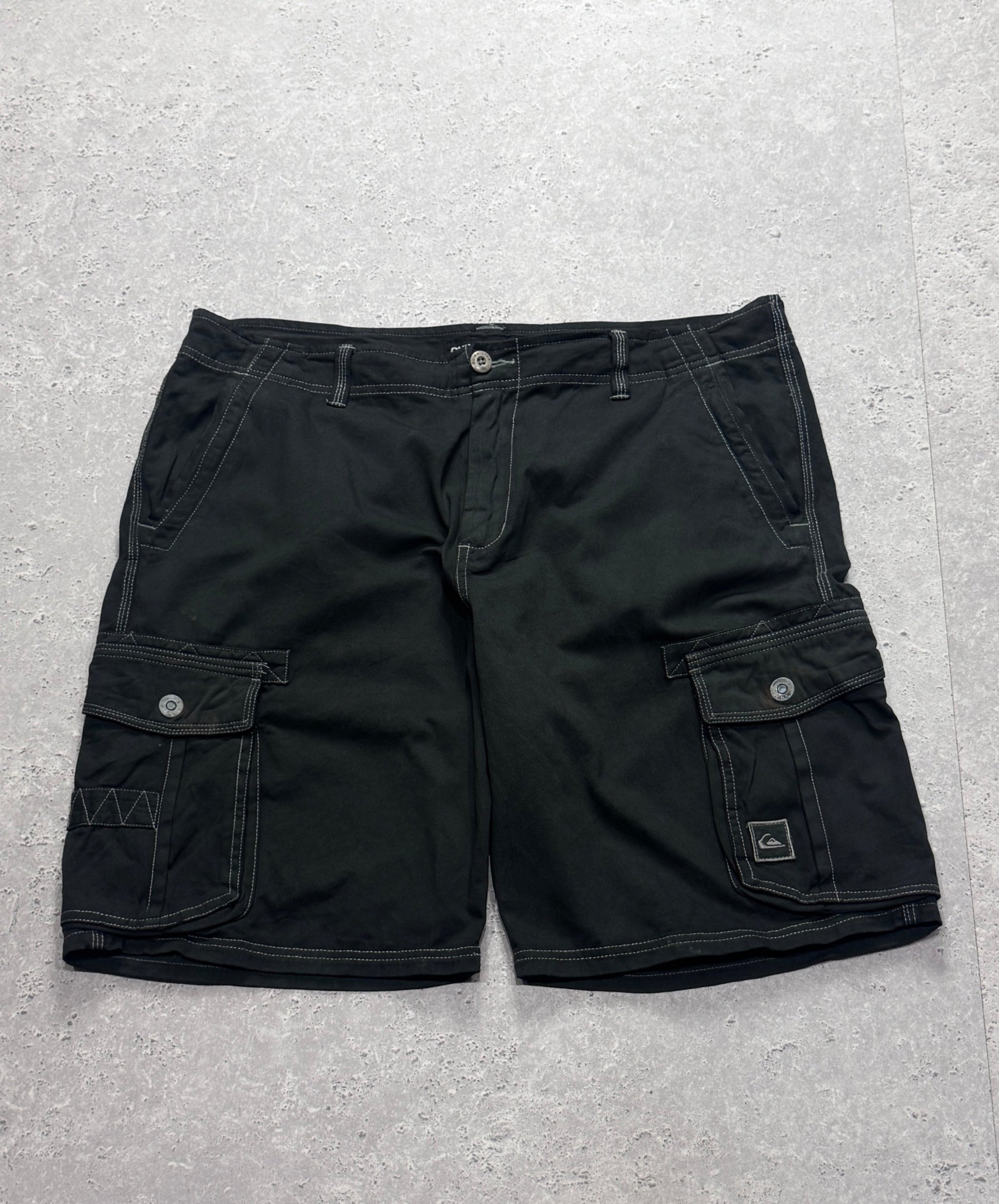 Vintage Y2K Quiksilver Cargo Shorts (36”)