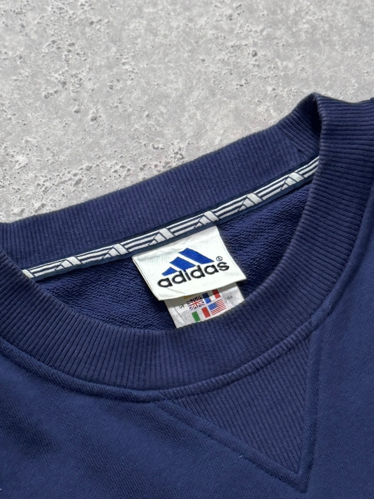 Vintage 90s Adidas Essential Sweater (XL)