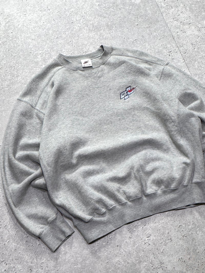 Vintage Nike 98’ Embroidered Sweater (M)