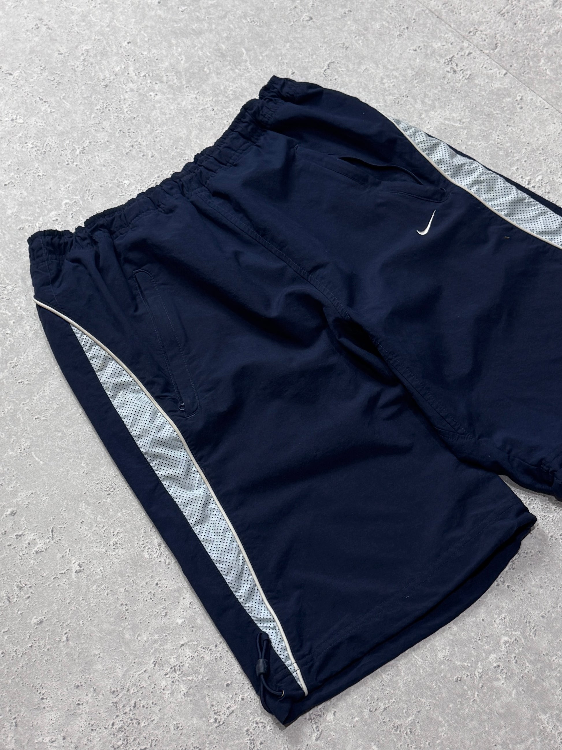 Vintage 2000s Nike Adjustable Track Shorts (L)