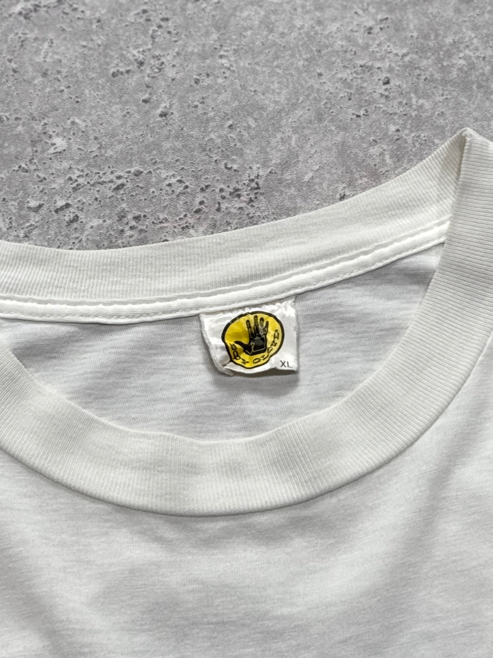 Vintage 90s Body Glove Surfwear Tee (XL)