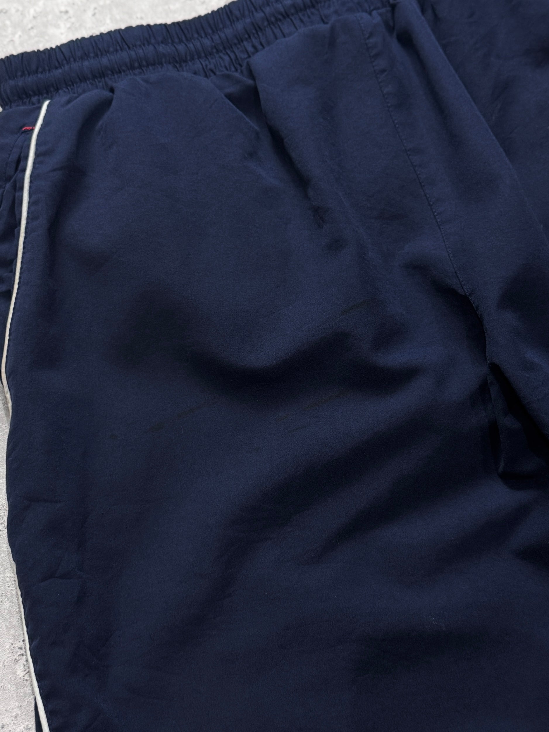 Vintage 2000s Umbro Track Short (M)