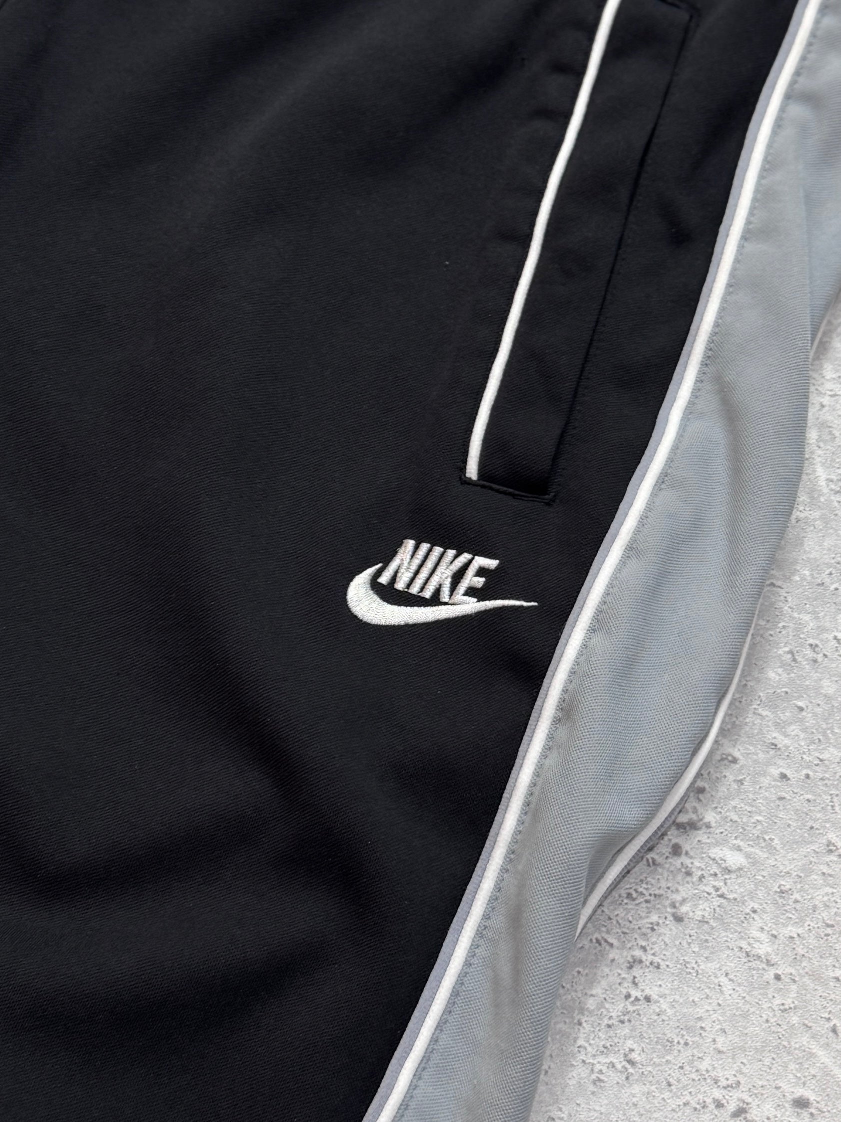 Vintage 2000s Nike Track Pants (36”)