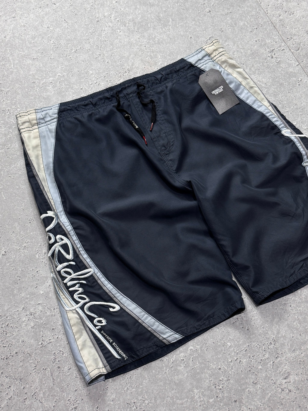 Vintage 2000s Ocean Pacific Boardshorts (36”)