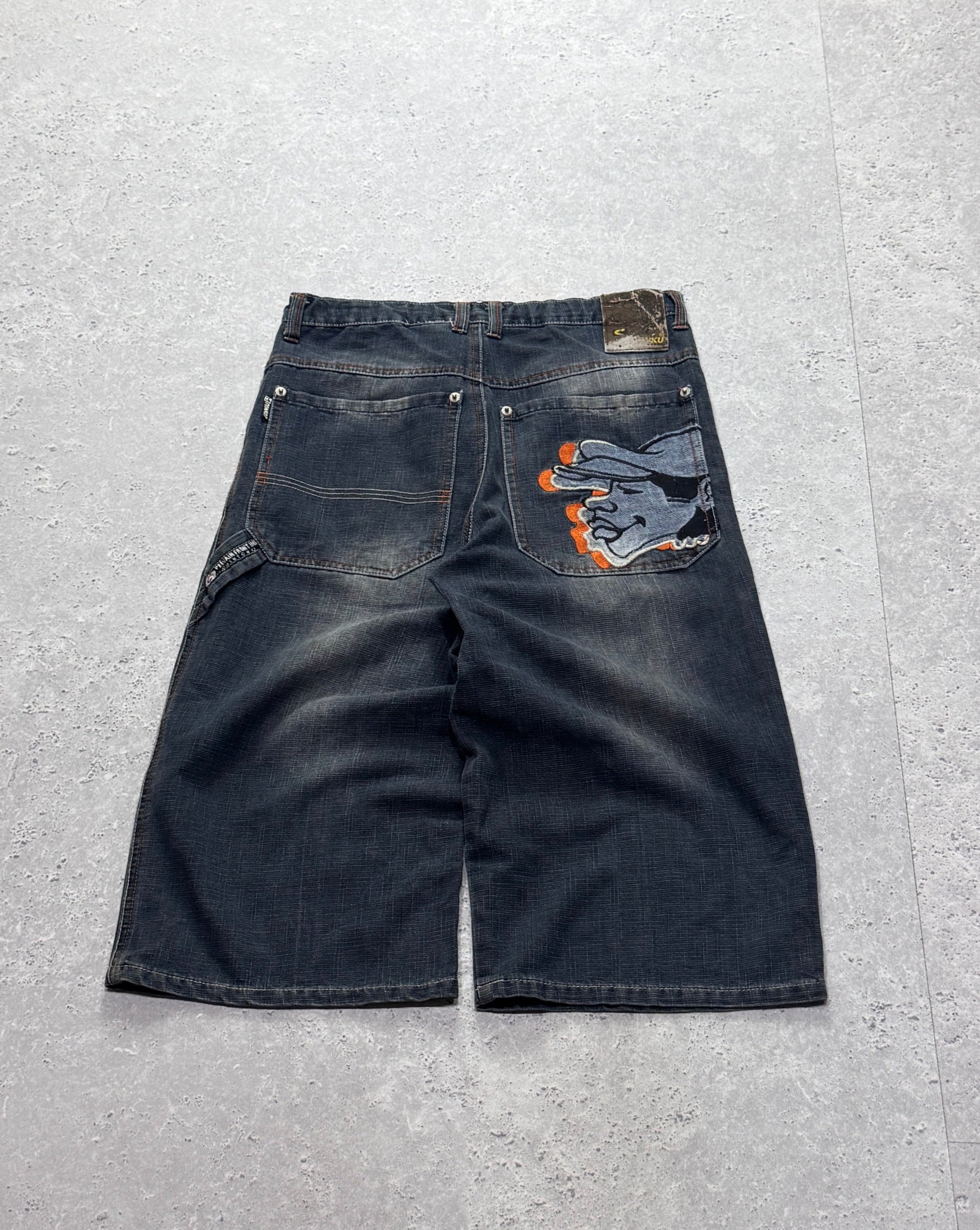 Vintage Y2K Baggy Graphic Carpenter Jorts (28”)