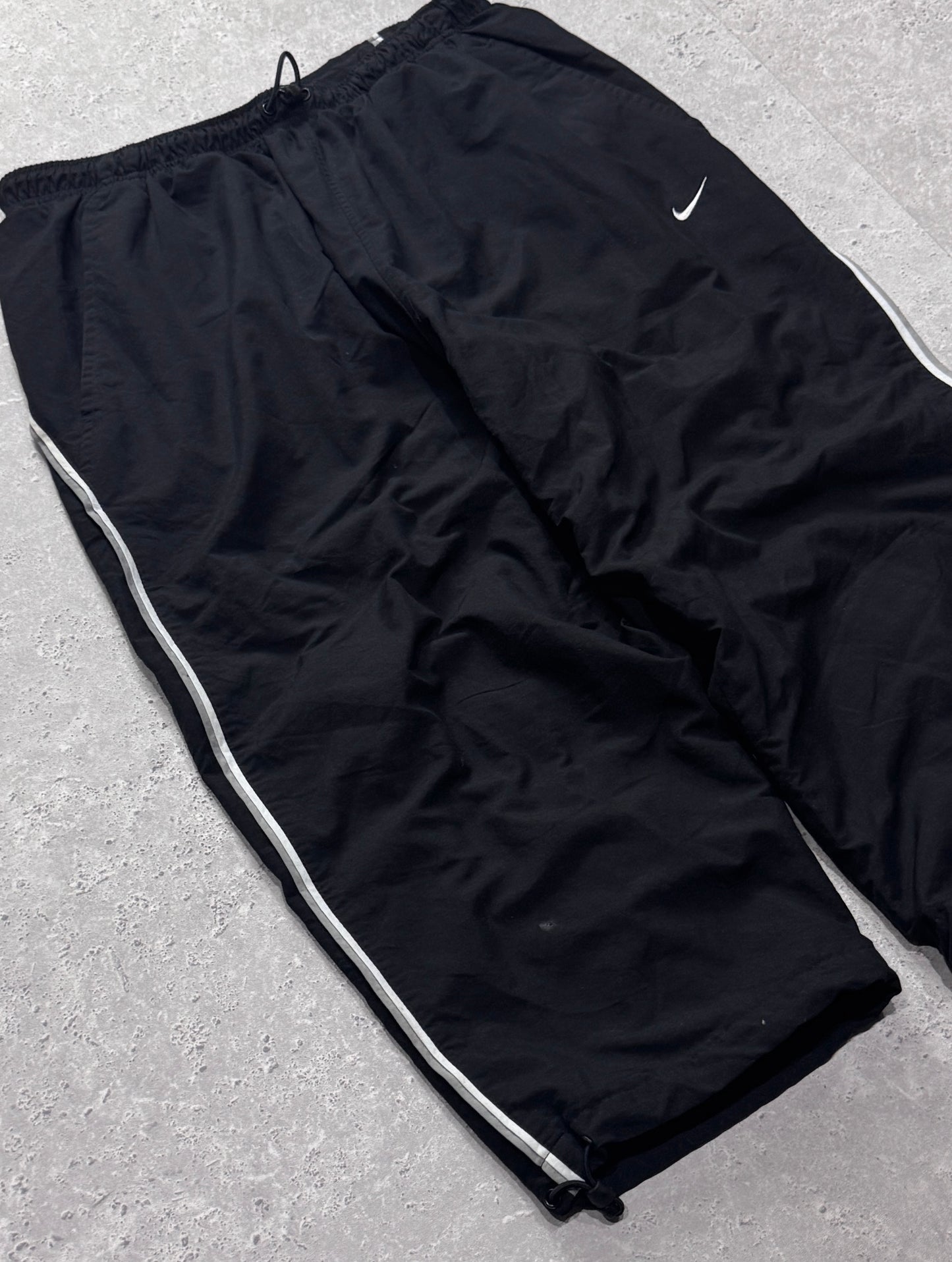 Vintage 2000s Nike Adjustable 3/4 Track Shorts (32")