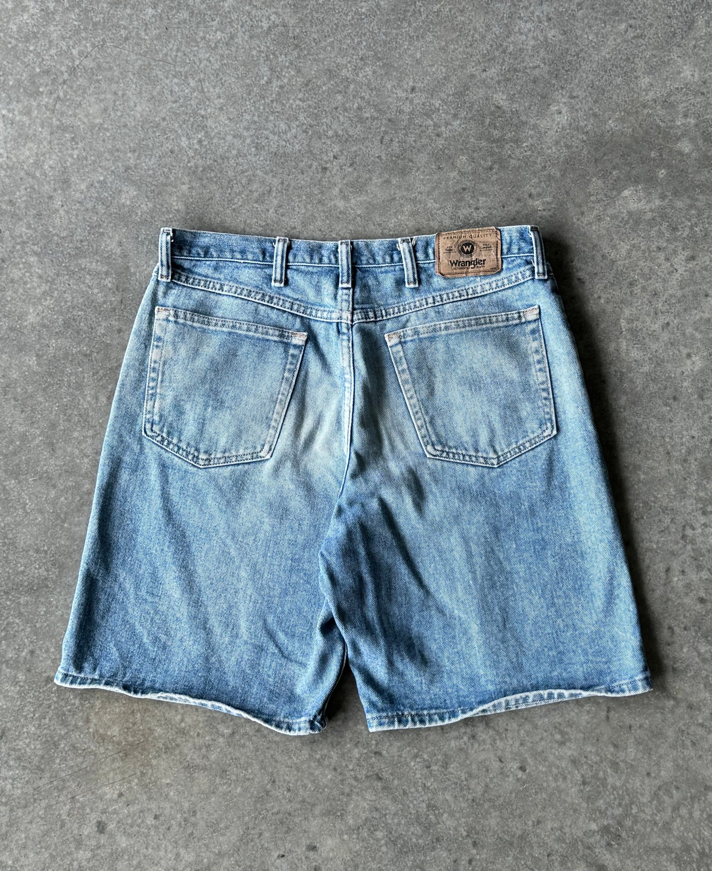 Vintage Y2K Wrangler Denim Jorts (34")