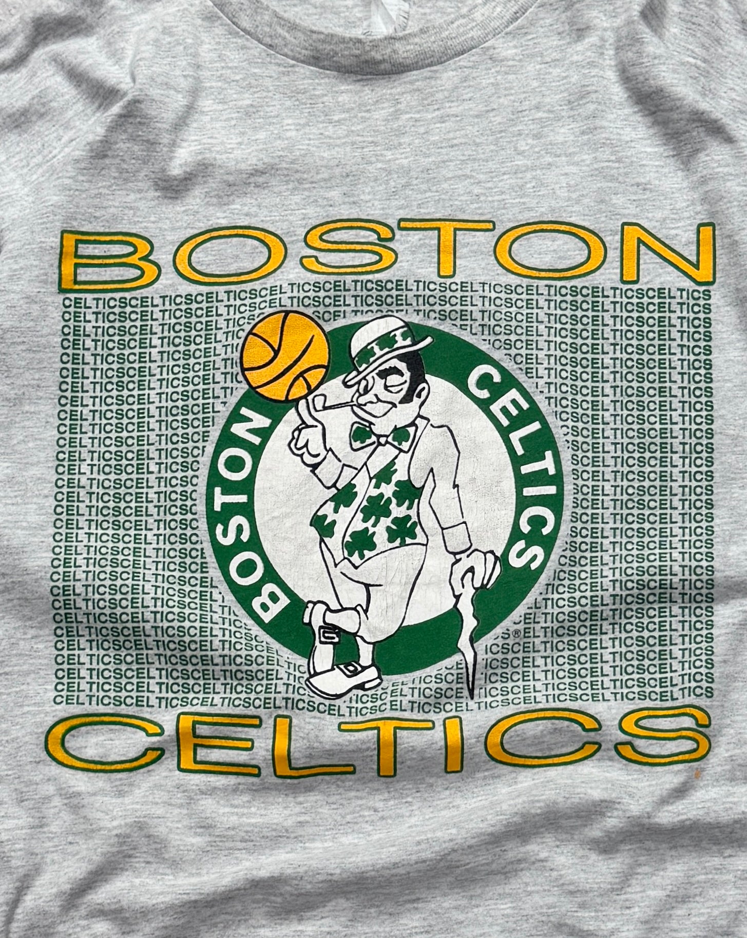 Vintage 90s Boston Celtics NBA Tee (XL)