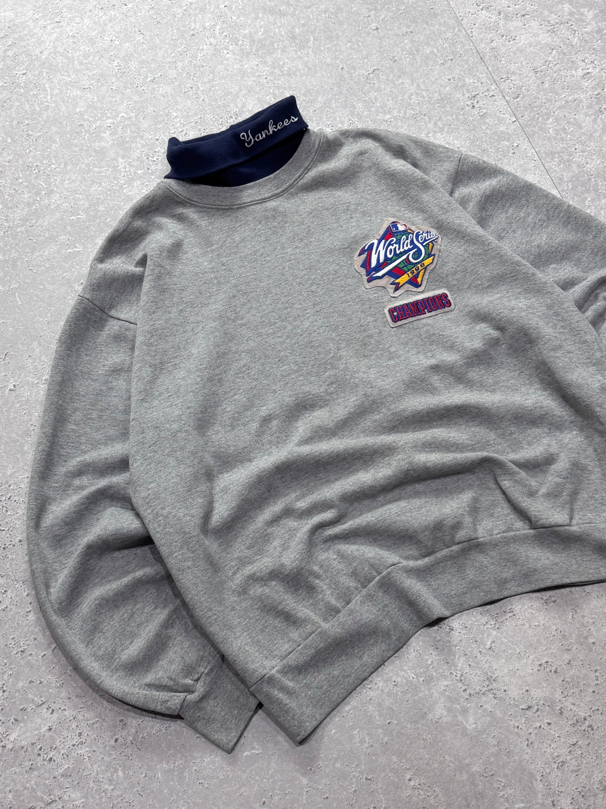 Vintage 1998 New York Yankees World Series Mock Neck Sweater (L)