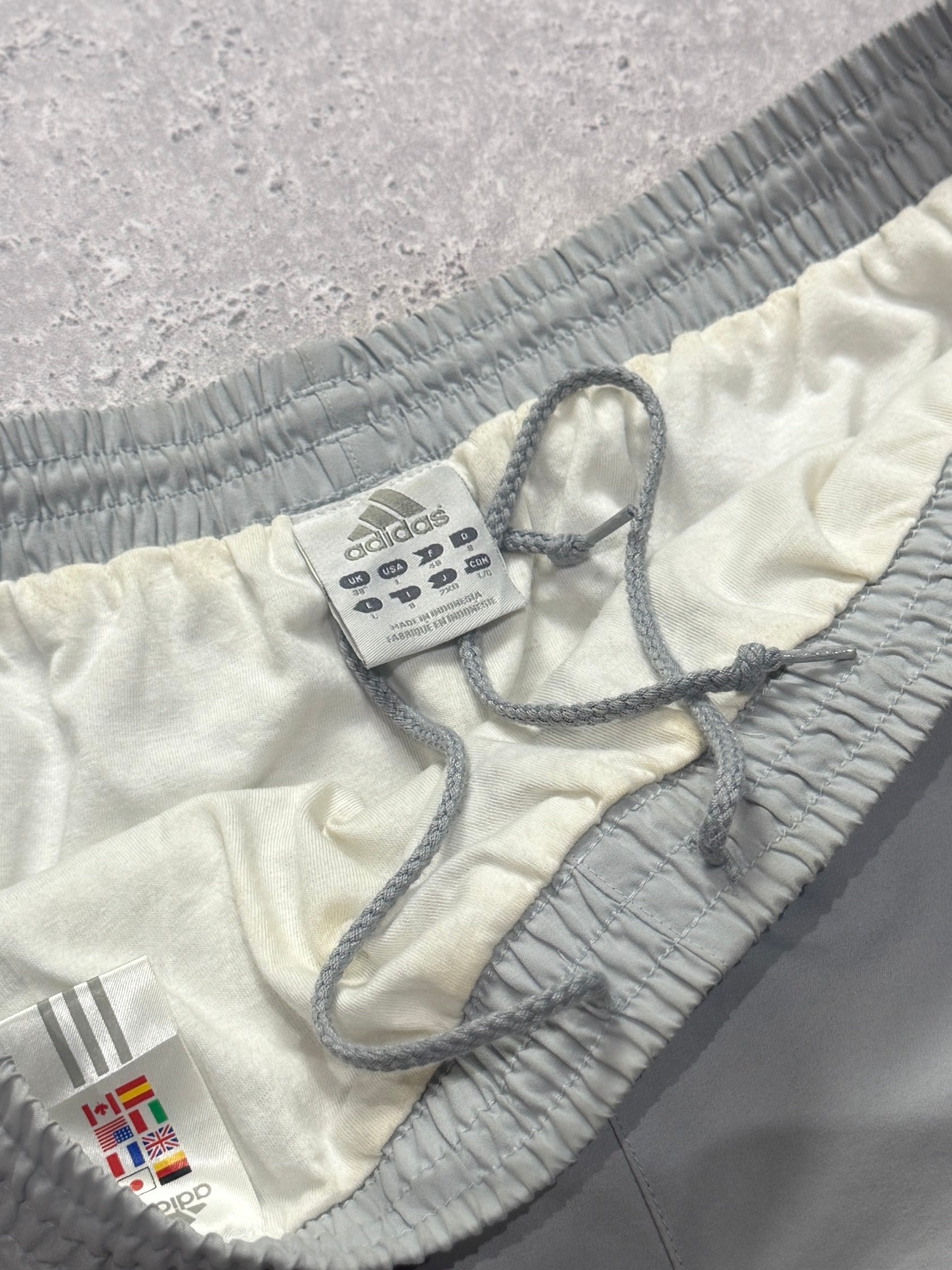 Vintage 2000s Adidas Track Shorts (L)