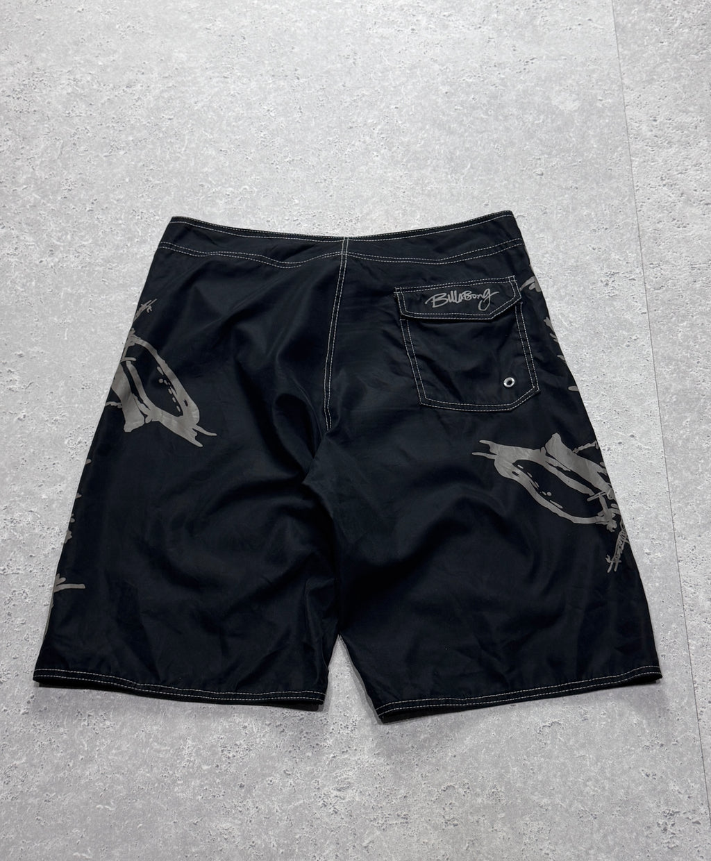 Vintage Y2K Billabong Boardshorts (34”)