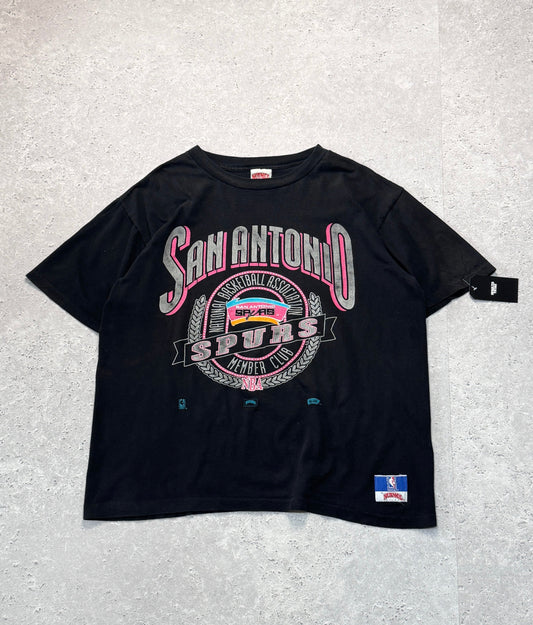 Vintage 90s San Antonio Spurs NBA Tee (XL)