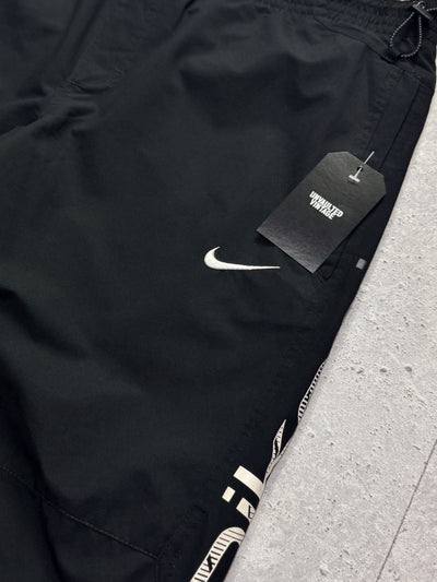 Vintage 2000s Nike Air Adjustable 3/4 Track Shorts (L)