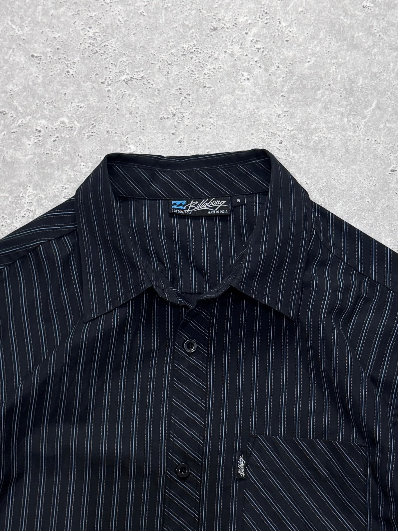 Vintage Y2K Billabong Button Up Shirt (S)