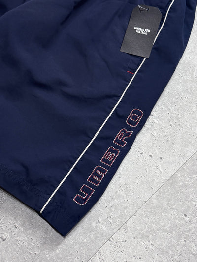 Vintage 2000s Umbro Track Shorts (L)