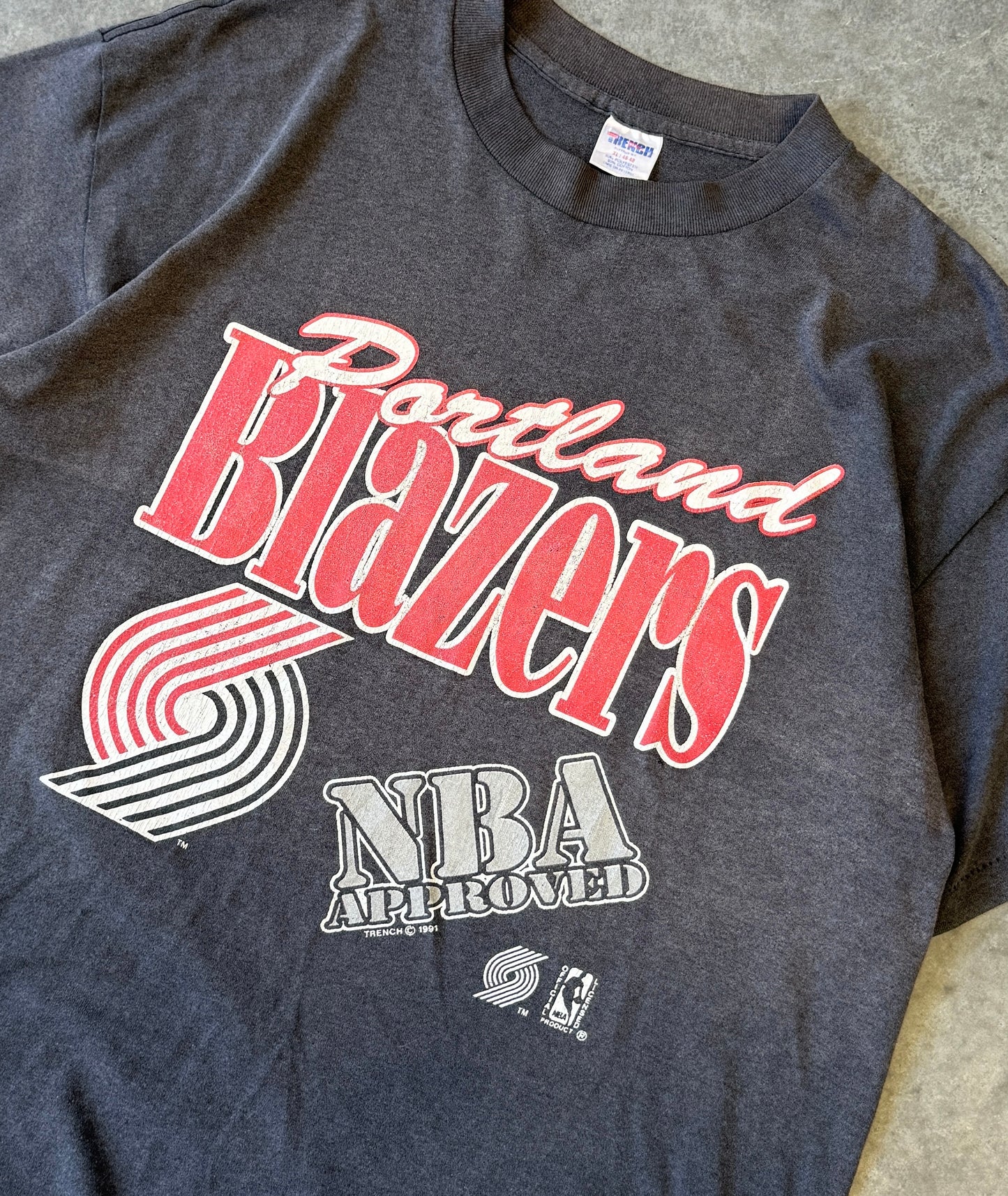 Vintage 90s Portland Trail Blazers NBA Tee (XL)