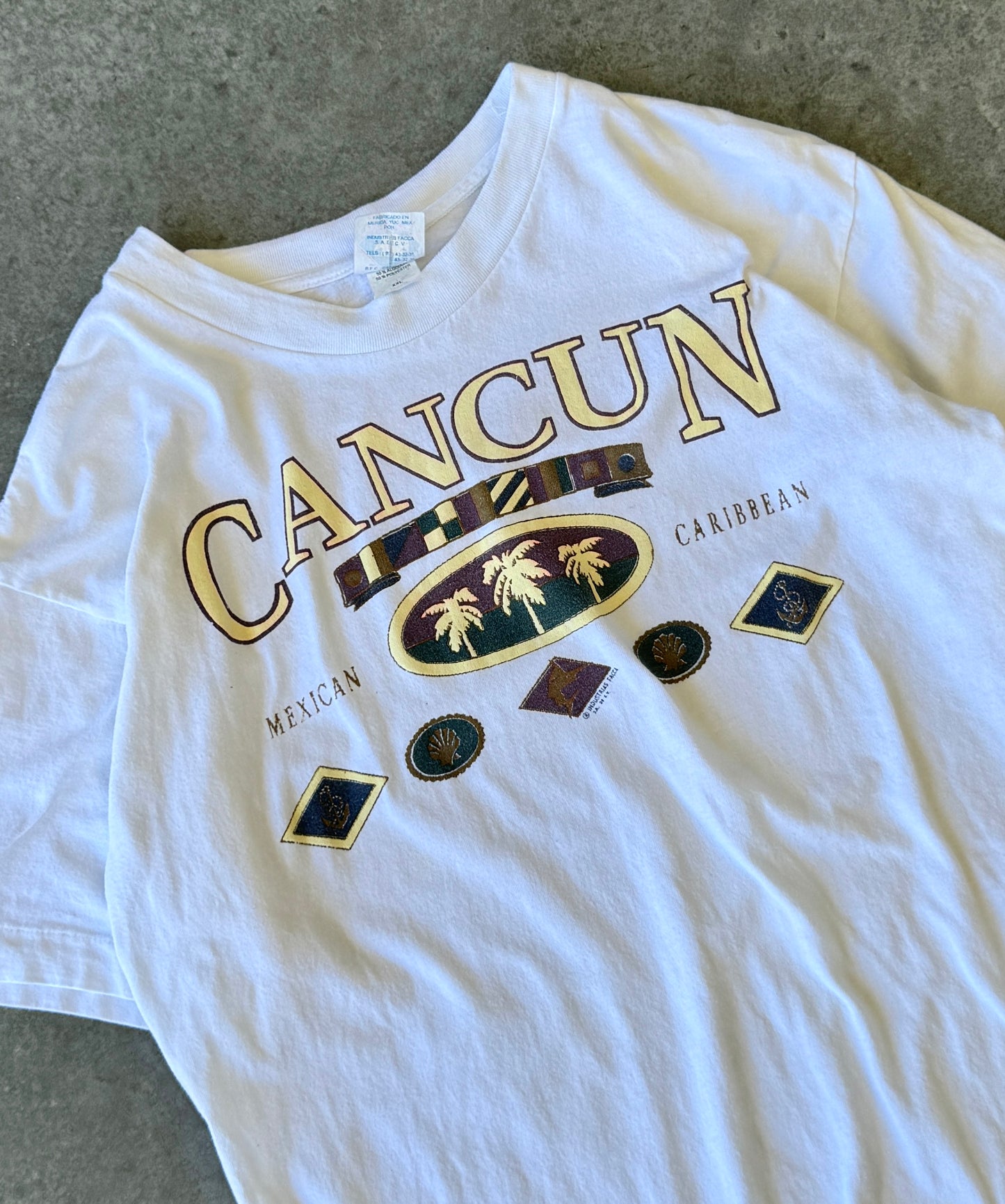 Vintage 90s Cancun Destination Tee (L)