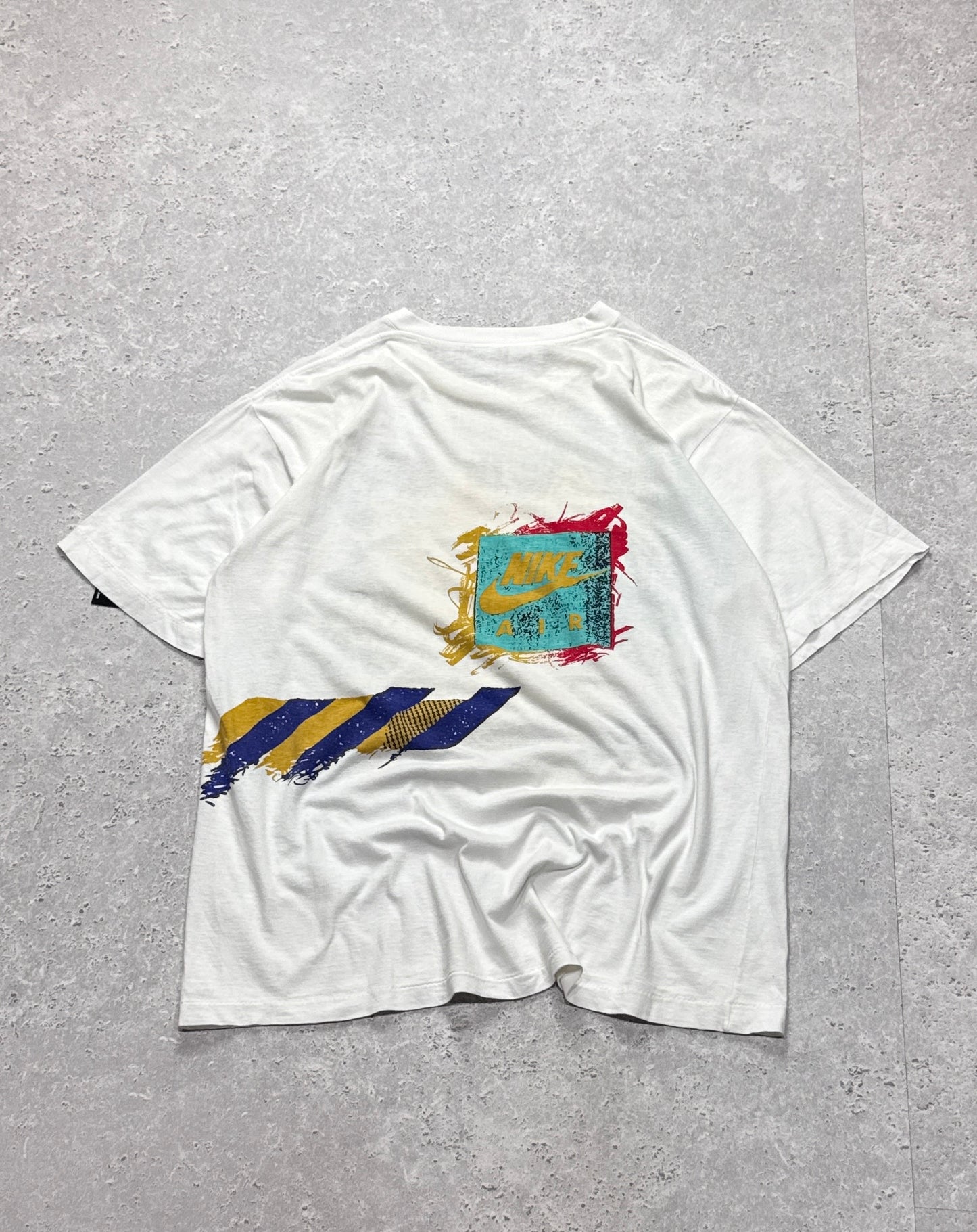 Vintage 90s Nike Abstract Tee (M)