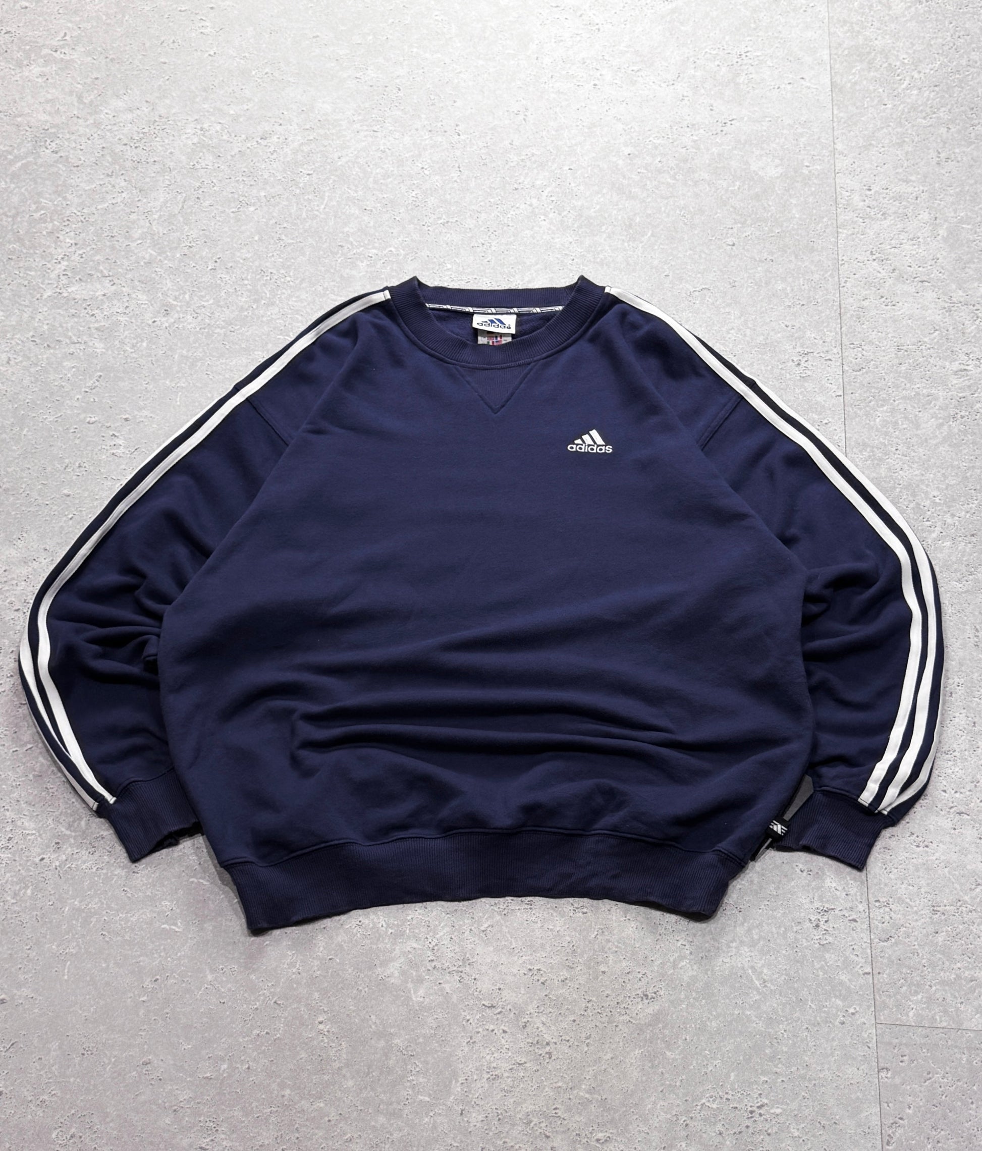 Vintage 90s Adidas Essential Sweater (XL)