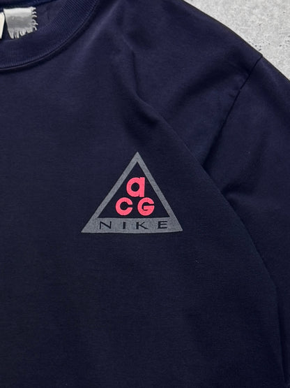 Vintage Nike ACG Tee (M)