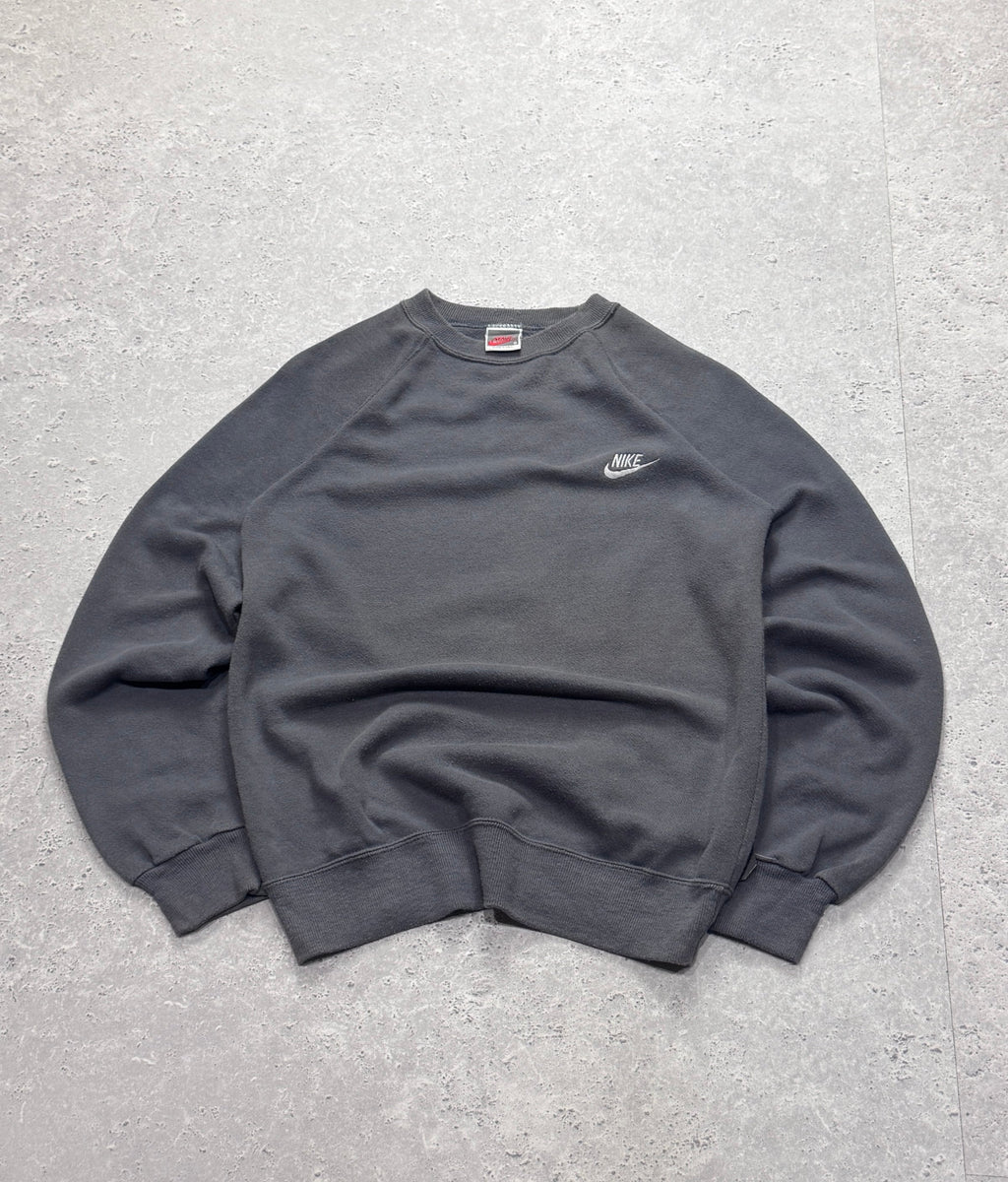 Vintage 90s Nike Essential Sweater (S)