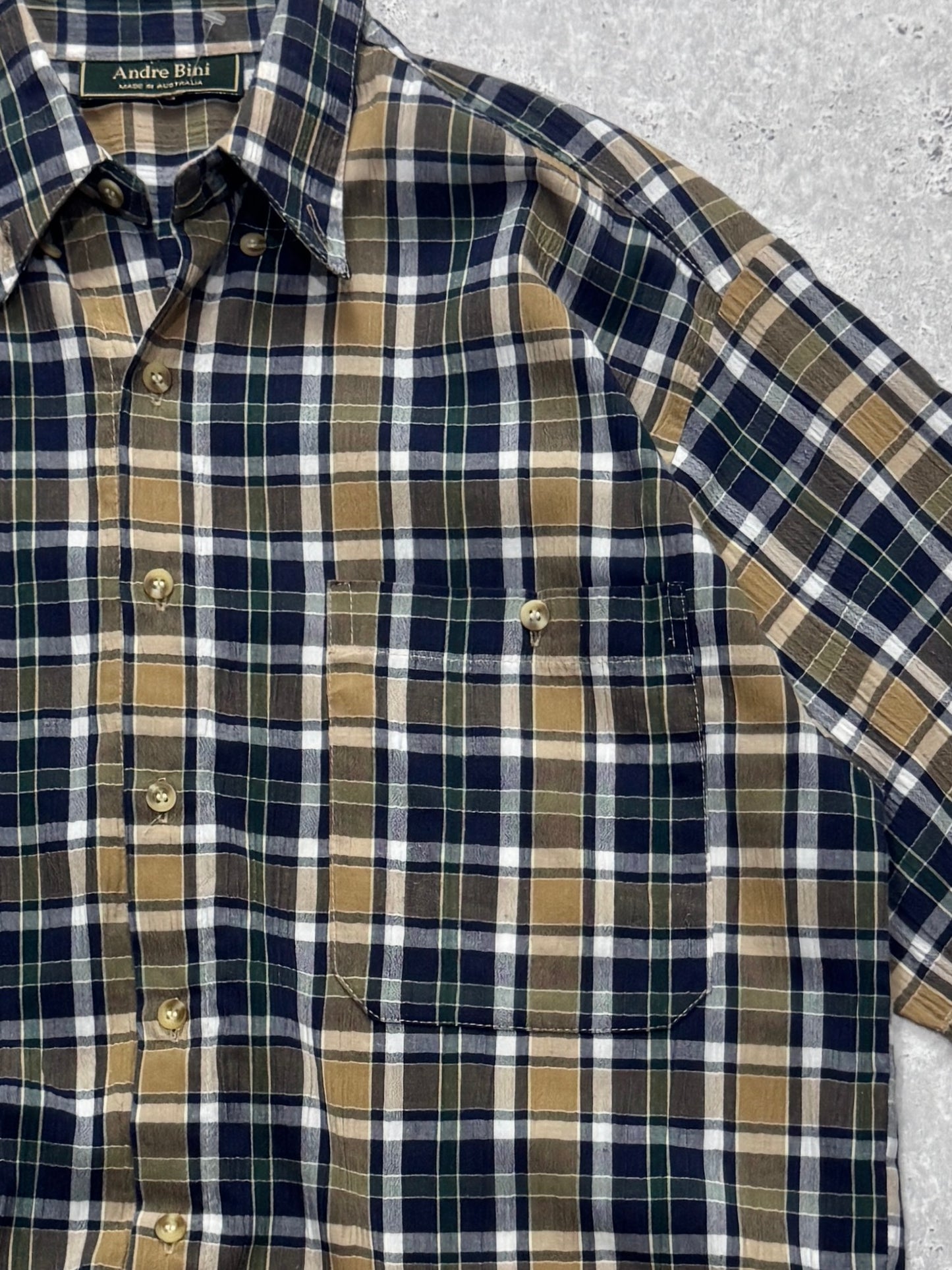 Vintage 90s Australian Made Button Up Shirt (XL)