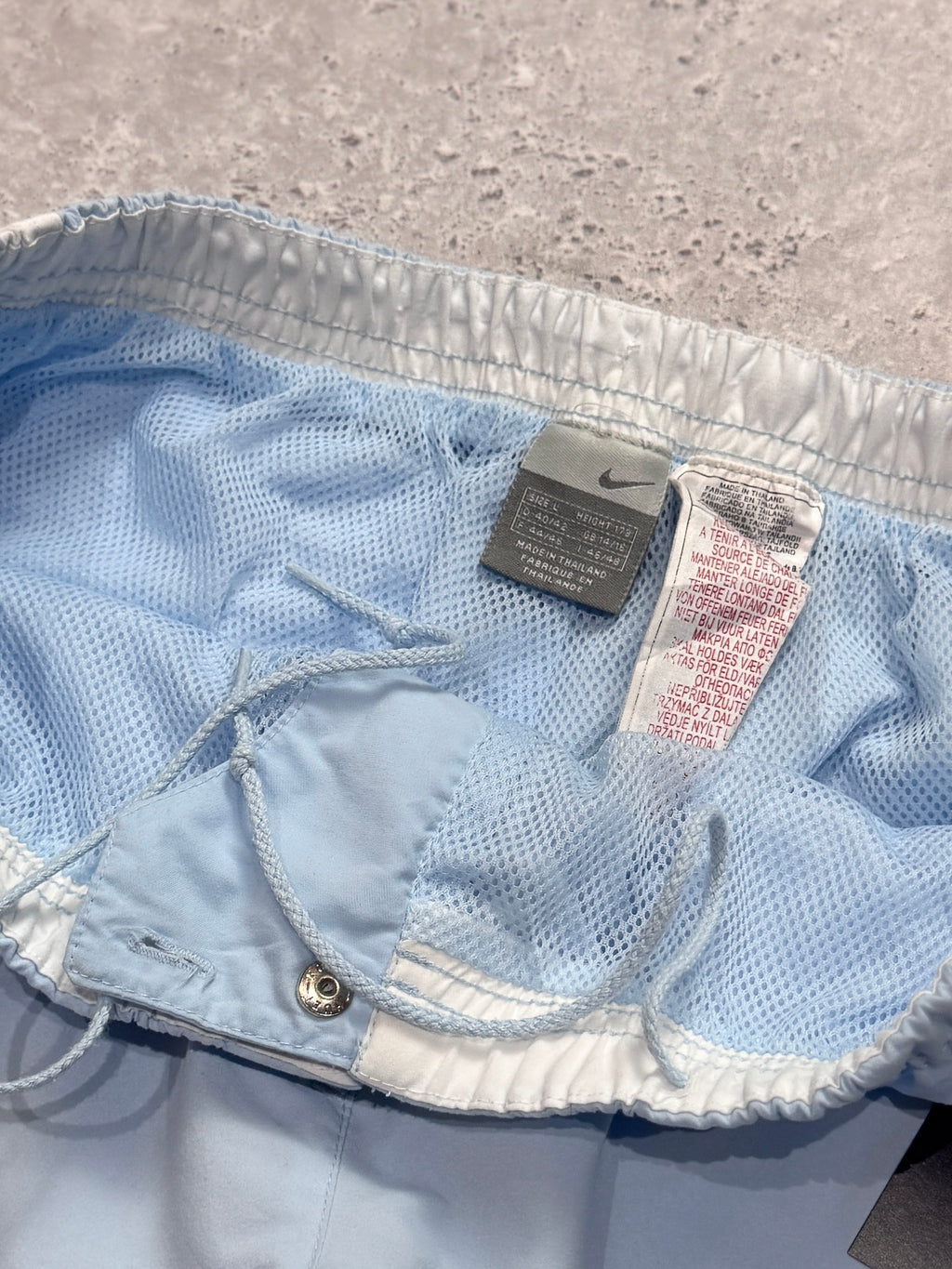 Vintage 2000s Nike Adjustable 3/4 Cargo Shorts (M)