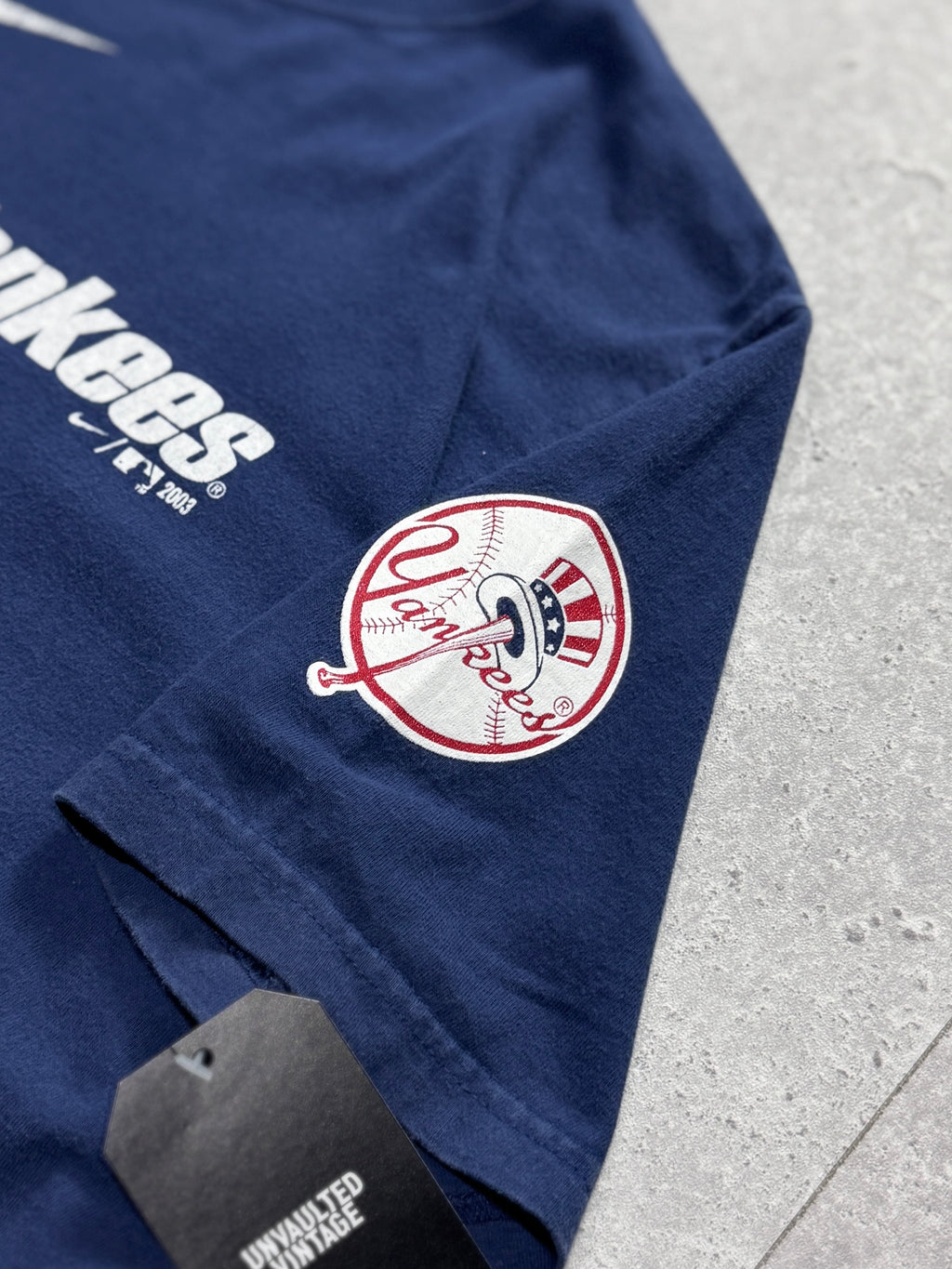 Vintage 2000s Nike X New York Yankees MLB Tee (S)