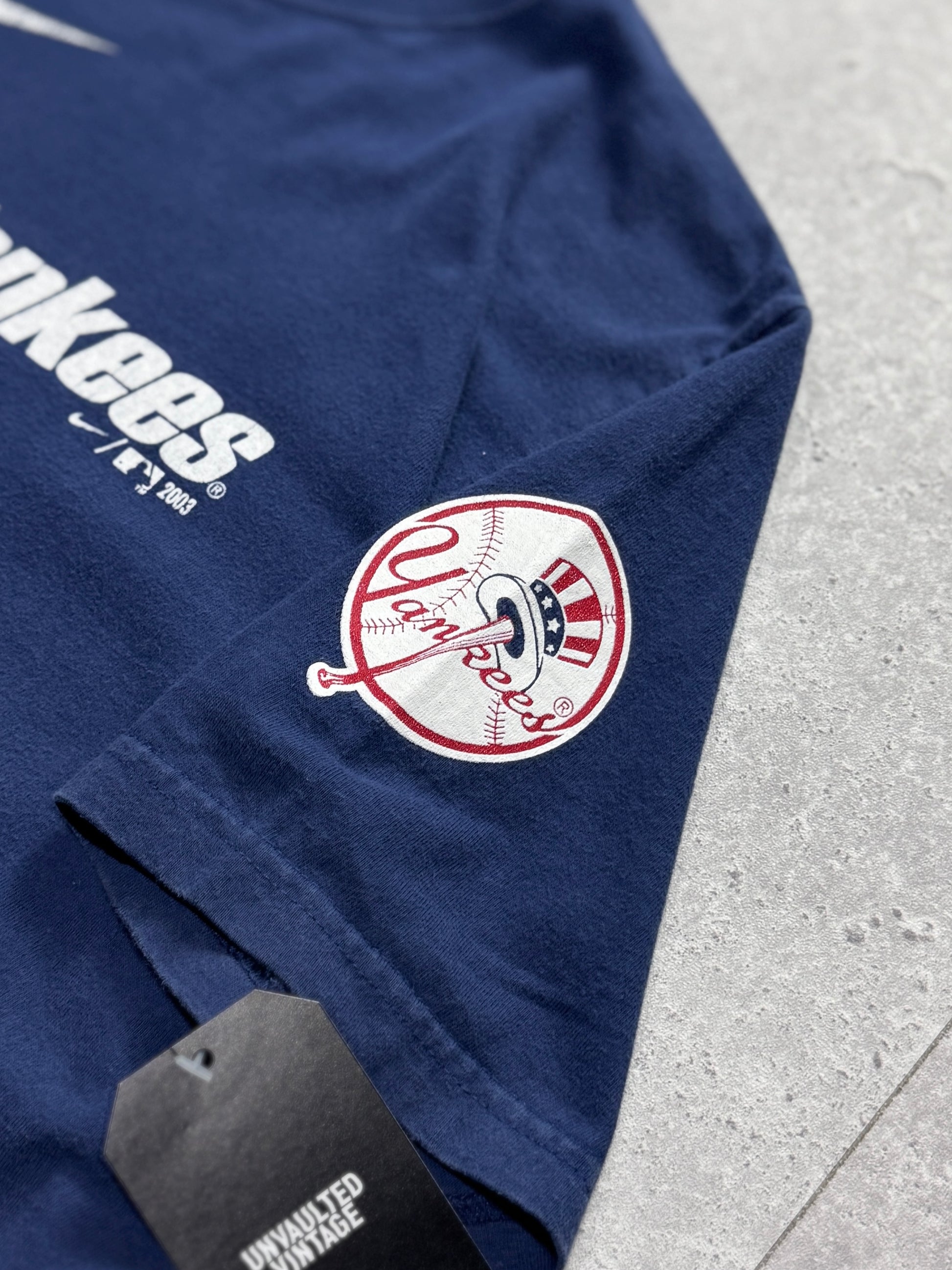 Vintage 2000s Nike X New York Yankees MLB Tee (S)