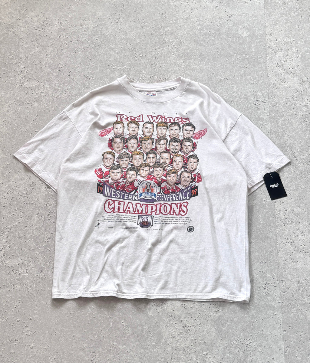 Vintage 1997 Detroit Red Wings NHL Tee (XL)