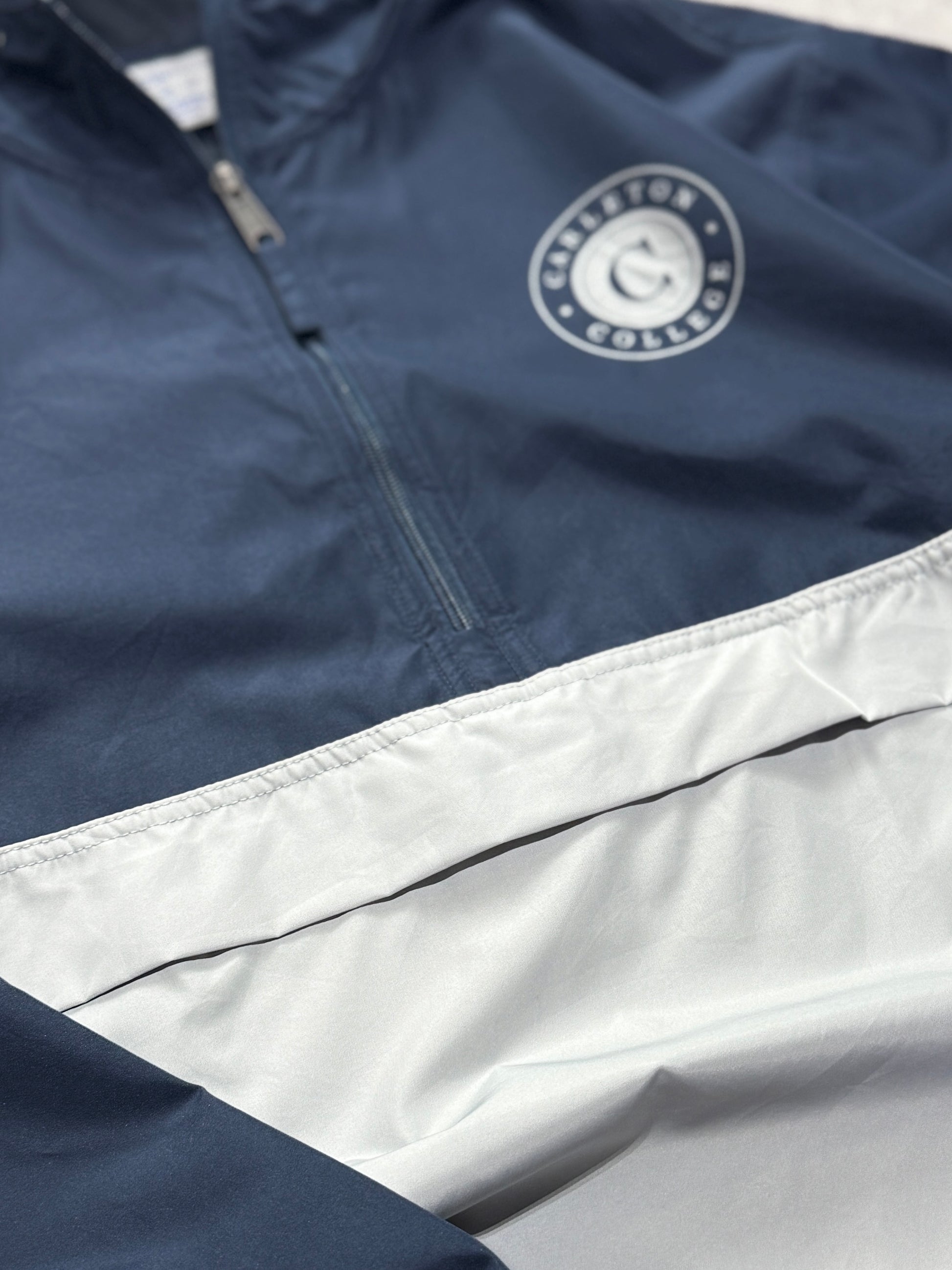 Vintage 2000s Charleton College Windbreaker Jacket (S)